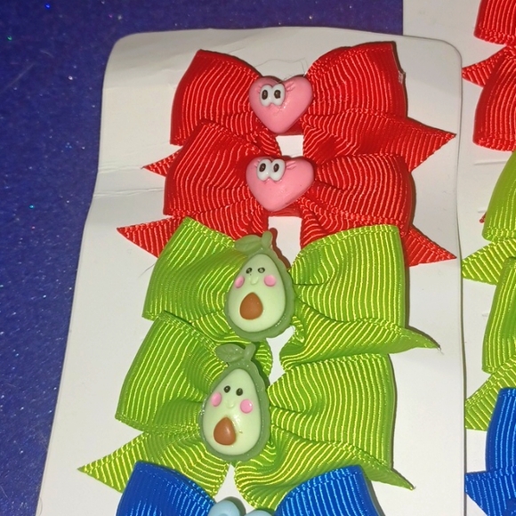 22 Dolled Up Hair Clips - Picture 6 of 13